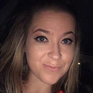 Meet your Posher, Kristin